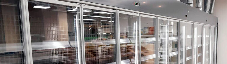 Холодильные витрины Jazz в Монетке
